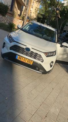 טויוטה RAV4 הייבריד E-xperience הייבריד 5 דל' אוט' 2.5 (178 כ''ס) בנזין 2021 למכירה ברחובות