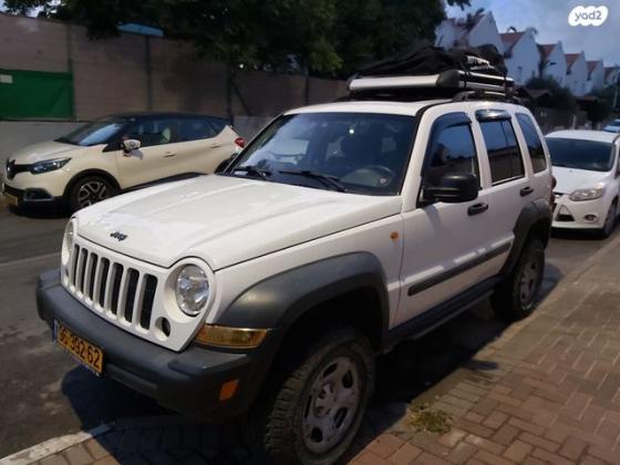 ג'יפ / Jeep צ'ירוקי 4X4 Sport S.A אוט' 3.7 (204 כ''ס) בנזין 2007 למכירה בקדימה צורן