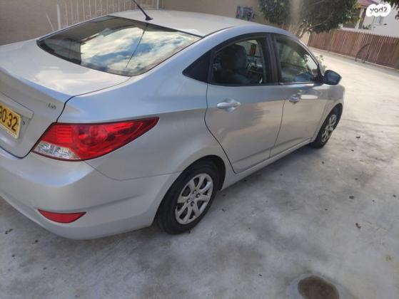 יונדאי i25 Inspire אוט' 1.6 (124 כ"ס) בנזין 2015 למכירה ביאנוח ג'ת