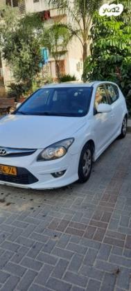 יונדאי i30 Inspire אוט' 1.6 (126 כ''ס) בנזין 2011 למכירה בקרית גת