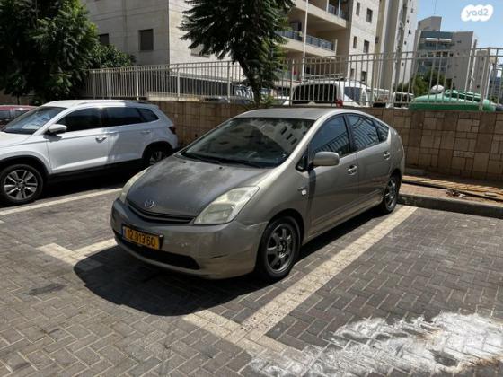 טויוטה פריוס GLI הייבריד אוט' 1.5 (76 כ"ס) בנזין 2006 למכירה באשדוד