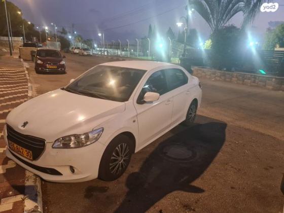 פיג'ו 301 Active רובוטית 1.2 (82 כ"ס) בנזין 2015 למכירה בנהריה