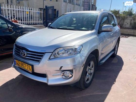 טויוטה RAV4 ארוך 4X4 GLI אוט' 2.0 (158 כ''ס) בנזין 2011 למכירה בירושלים