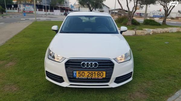 אאודי A1 Sportback אוט' 1.0 (95 כ''ס) בנזין 2017 למכירה בפתח תקווה