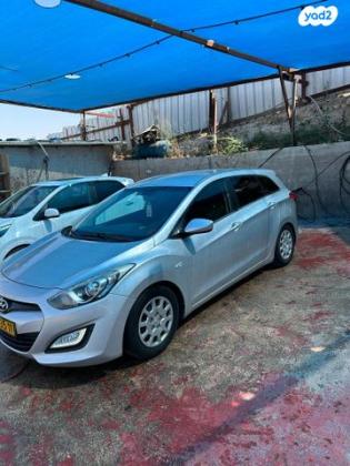 יונדאי i30 Inspire סטיישן אוט' 1.6 (135 כ"ס) בנזין 2013 למכירה בירושלים