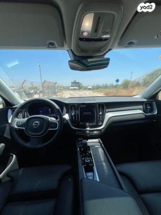 וולוו XC60 B5 Momentum אוט' 2.0 (250 כ''ס) בנזין 2022 למכירה בהרצליה