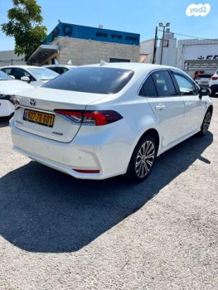 טויוטה קורולה Executive אוט' סדאן 1.8 (122 כ"ס) בנזין 2019 למכירה בירושלים