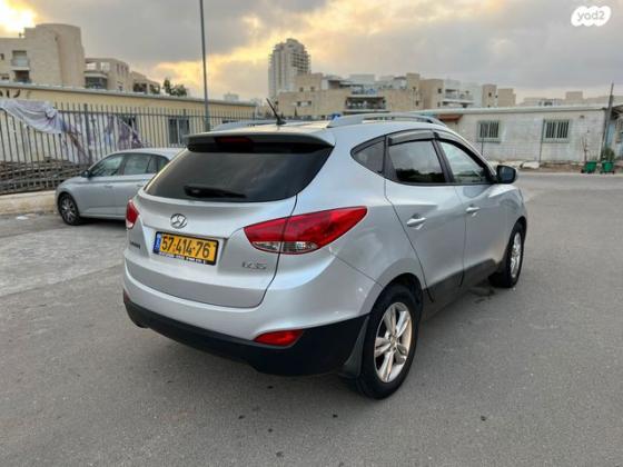 יונדאי iX35 Inspire אוט' 2.0 (163 כ''ס) בנזין 2011 למכירה במודיעין מכבים רעות