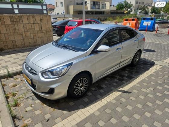 יונדאי i25 Inspire אוט' 1.4 (109 כ''ס) בנזין 2011 למכירה באשקלון