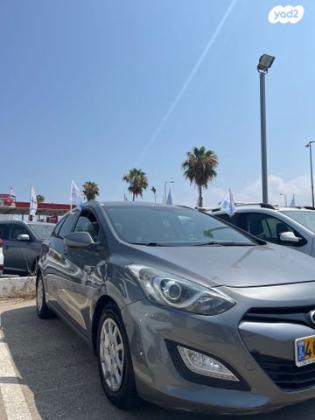 יונדאי i30 Inspire סטיישן אוט' 1.6 (135 כ"ס) בנזין 2013 למכירה בנהריה