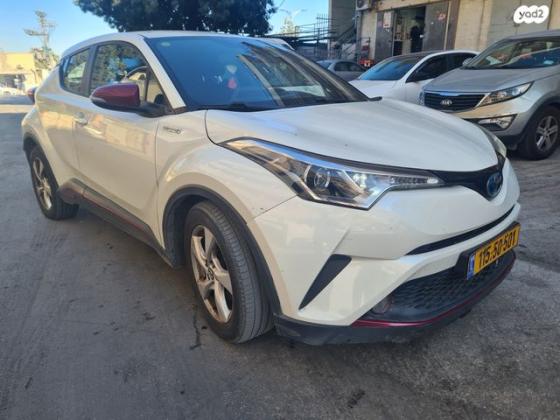 טויוטה C-HR City הייבריד אוט' 1.8 (98 כ"ס) בנזין 2017 למכירה בירושלים