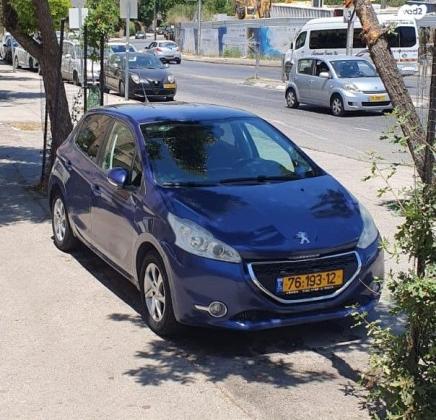 פיג'ו 208 Active ידני 1.2 (82 כ"ס) בנזין 2013 למכירה בירושלים