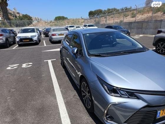 טויוטה קורולה הייבריד Limited סדאן אוט' 1.8 (98 כ''ס) בנזין 2021 למכירה בנהריה