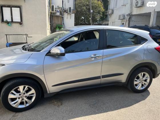 הונדה HR-V Comfort אוט' 1.5 (131 כ"ס) בנזין 2019 למכירה בנתניה