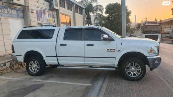 דודג' ראם קצר 4X4 3500 Laramie אוט' דיזל 5 מק' 6.7 (370 כ''ס) דיזל 2016 למכירה בכרמיאל