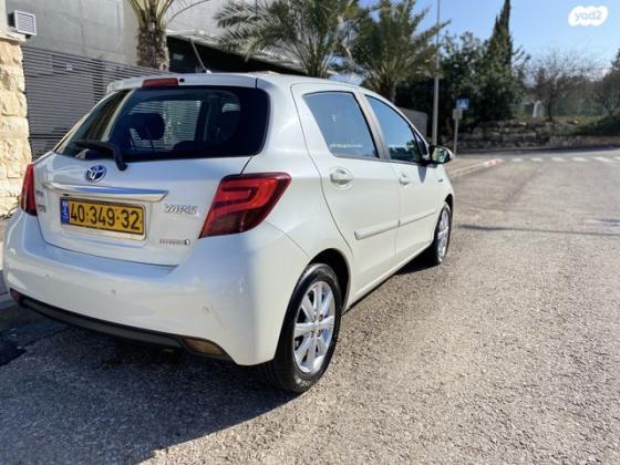 טויוטה יאריס הייבריד Hybrid אוט' 1.5 (74 כ''ס) בנזין 2015 למכירה בכרמיאל