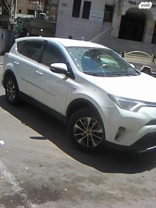 טויוטה RAV4 הייבריד Premium הייבריד אוט' 2.5 (155 כ''ס) בנזין 2018 למכירה בבני ברק