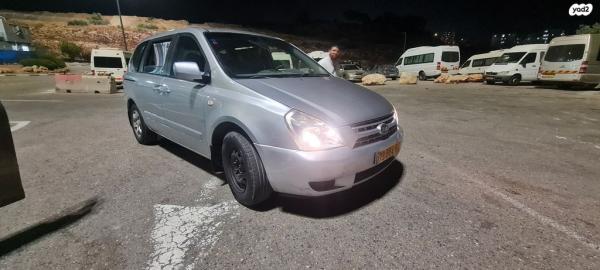 קיה קרניבל LX אוט' דיזל 7 מק' 2.9 (185 כ''ס) דיזל 2008 למכירה בבני ברק