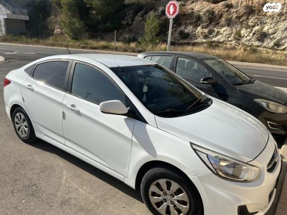 יונדאי i25 Inspire אוט' 1.6 (124 כ"ס) בנזין 2015 למכירה בירושלים