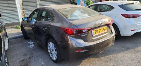 מאזדה j Comfort סדאן אוט' 1.5 (120 כ''ס) בנזין 2015 למכירה ביהוד מונוסון