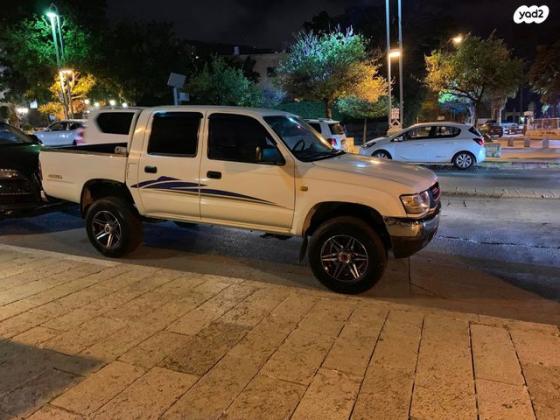 טויוטה היילקס 4X4 4X4 SR דאבל קבינה ידני דיזל 2.5 (102 כ''ס) דיזל 2004 למכירה בטורעאן