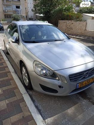 וולוו S60 T4 Business אוט' 1.6 (180 כ''ס) בנזין 2011 למכירה בנהריה