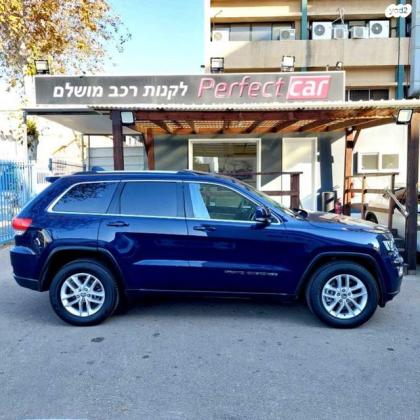 ג'יפ / Jeep גרנד צ'ירוקי 4X4 Laredo + SR אוט' 3.6 (282 כ''ס) בנזין 2017 למכירה בפתח תקווה