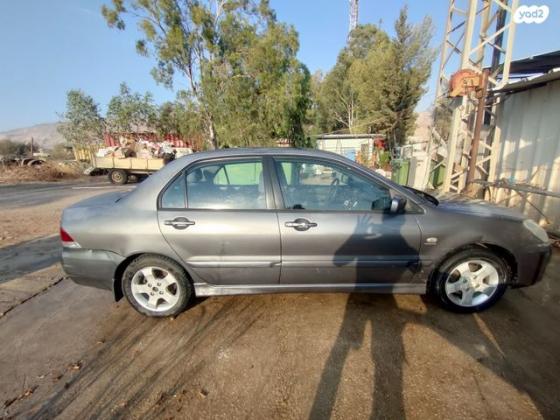 מיצובישי לנסר קלאסיק Premium אוט' 1.6 (98 כ''ס) בנזין 2006 למכירה בתל קציר