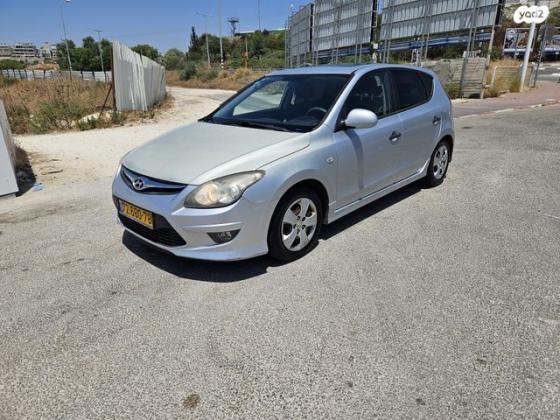 יונדאי i30 Inspire אוט' 1.6 (126 כ''ס) בנזין 2012 למכירה בפתח תקווה