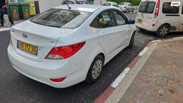 יונדאי i25 Inspire אוט' 1.6 (124 כ"ס) בנזין 2016 למכירה בפתח תקווה