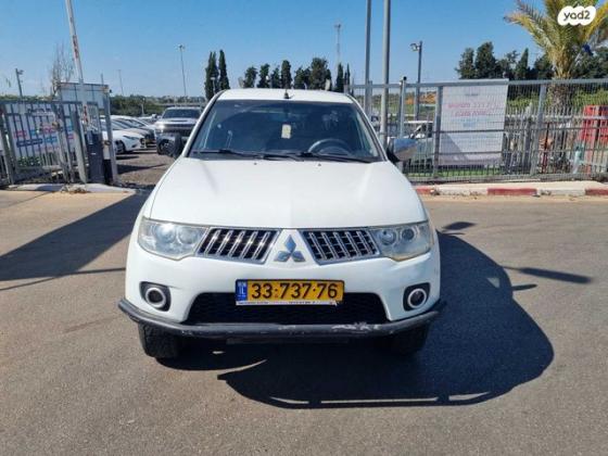 מיצובישי L200 האנטר 4X4 4X4 GLX דאבל קבינה אוט' דיזל 2.5 (136 כ''ס)[10-15] דיזל 2011 למכירה בתל מונד