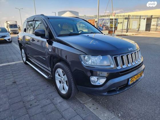 ג'יפ / Jeep קומפאס Sport אוט' 2.0 (154 כ''ס) בנזין 2014 למכירה בעפולה