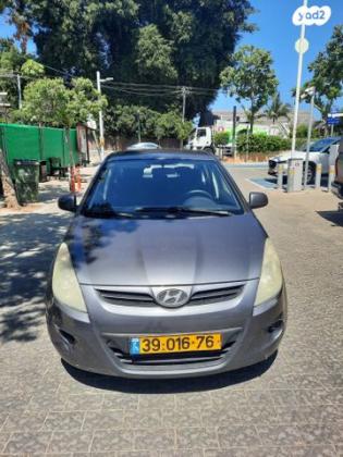 יונדאי i20 Inspire אוט' 1.4 (100 כ"ס) [2009-2015] בנזין 2011 למכירה בכפר שמריהו