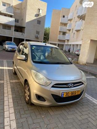 יונדאי i10 Inspire אוט' 1.1 (69 כ"ס) בנזין 2013 למכירה במודיעין מכבים רעות