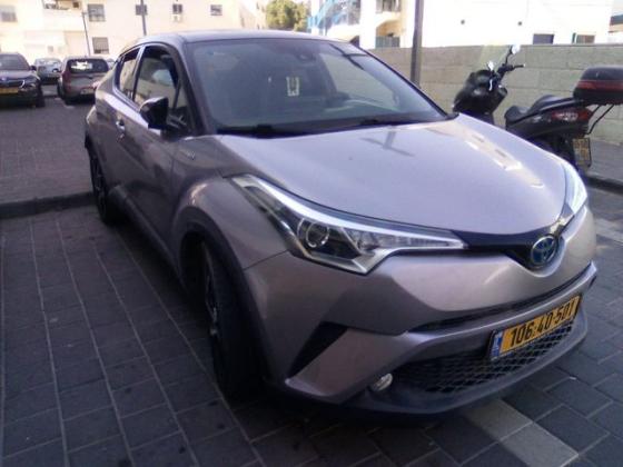 טויוטה C-HR Chic הייבריד אוט' 1.8 (98 כ"ס) בנזין 2017 למכירה באלעד