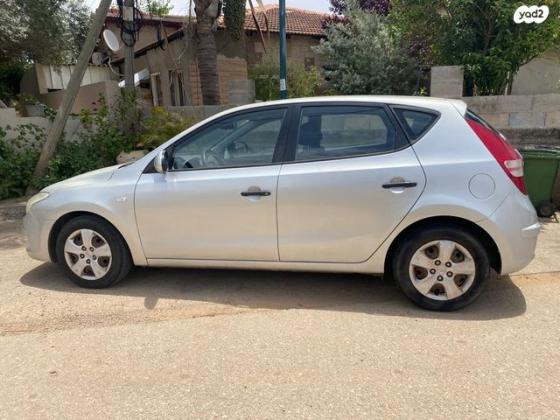 יונדאי i30 Inspire אוט' 1.6 (126 כ''ס) בנזין 2009 למכירה בברקת