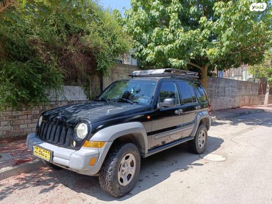 ג'יפ / Jeep ליברטי (עד 2013) 4X4 Sport אוט' 3.7 (204 כ''ס) [2006-2007] בנזין 2006 למכירה ברמות מאיר