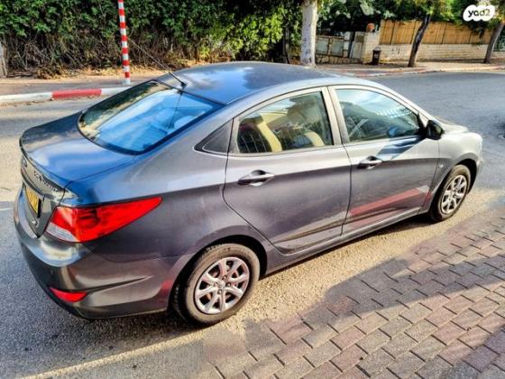 יונדאי i25 Inspire אוט' 1.6 (124 כ"ס) בנזין 2012 למכירה בזכרון יעקב