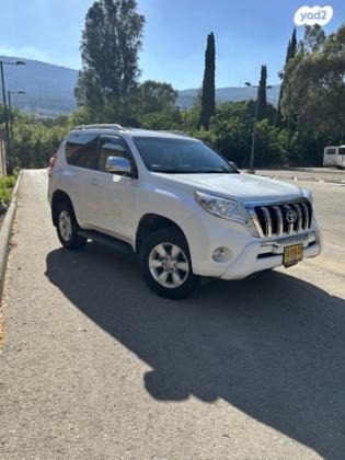 טויוטה לנד קרוזר קצר 4X4 Luxury אוט' דיזל 2.8 (177 כ"ס) דיזל 2016 למכירה בקרית שמונה