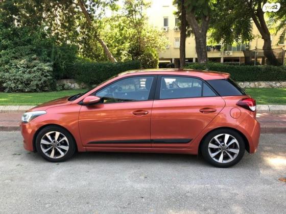 יונדאי i20 Premium אוט' 1.4 (100 כ''ס) בנזין 2015 למכירה ברמת גן