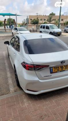 טויוטה קורולה הייבריד Limited סדאן אוט' 1.8 (98 כ''ס) בנזין 2021 למכירה באופקים