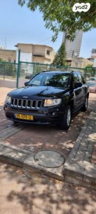 ג'יפ / Jeep קומפאס Sport אוט' 2.0 (154 כ''ס) בנזין 2013 למכירה בחיפה