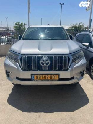 טויוטה לנד קרוזר קצר 4X4 Luxury אוט' דיזל 2.8 (177 כ"ס) דיזל 2019 למכירה בבאר שבע