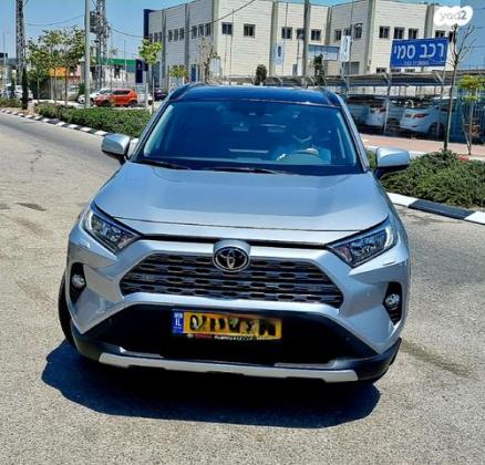 טויוטה RAV4 ארוך Extreme אוט' 2.0 (175 כ''ס) בנזין 2021 למכירה בכרמיאל