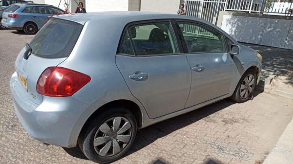 טויוטה אוריס Terra Plus רובוטית 1.6 (124 כ"ס) בנזין 2008 למכירה בבאר שבע