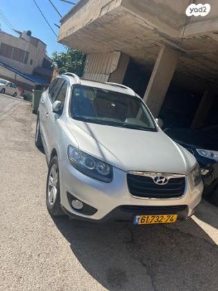 יונדאי סנטה פה 4X4 Executive אוט' דיזל 7 מק' 2.2 (197 כ''ס) דיזל 2011 למכירה בנצרת