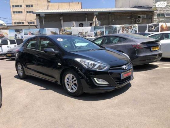 יונדאי i30 Premium אוט' 1.6 (135 כ''ס) בנזין 2013 למכירה בבת ים