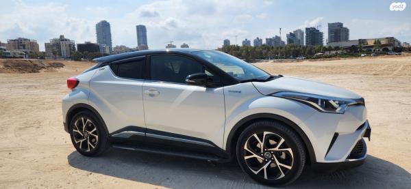 טויוטה C-HR Chic הייבריד אוט' 1.8 (98 כ"ס) בנזין 2017 למכירה באשדוד