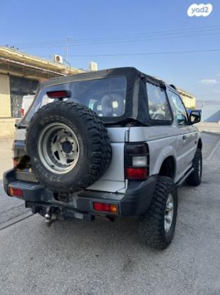 מיצובישי פג'רו קצר 4X4 GL ידני דיזל 5 מק' גג ברזנט 2.5 (99 כ''ס) דיזל 2000 למכירה בקרית שמונה