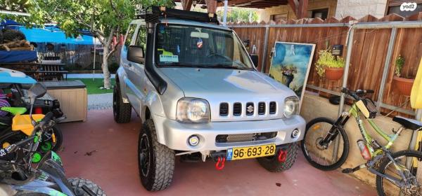 סוזוקי ג'ימני 4X4 JLX אוט' 1.3 (85 כ''ס) בנזין 2006 למכירה במג'דל שמס